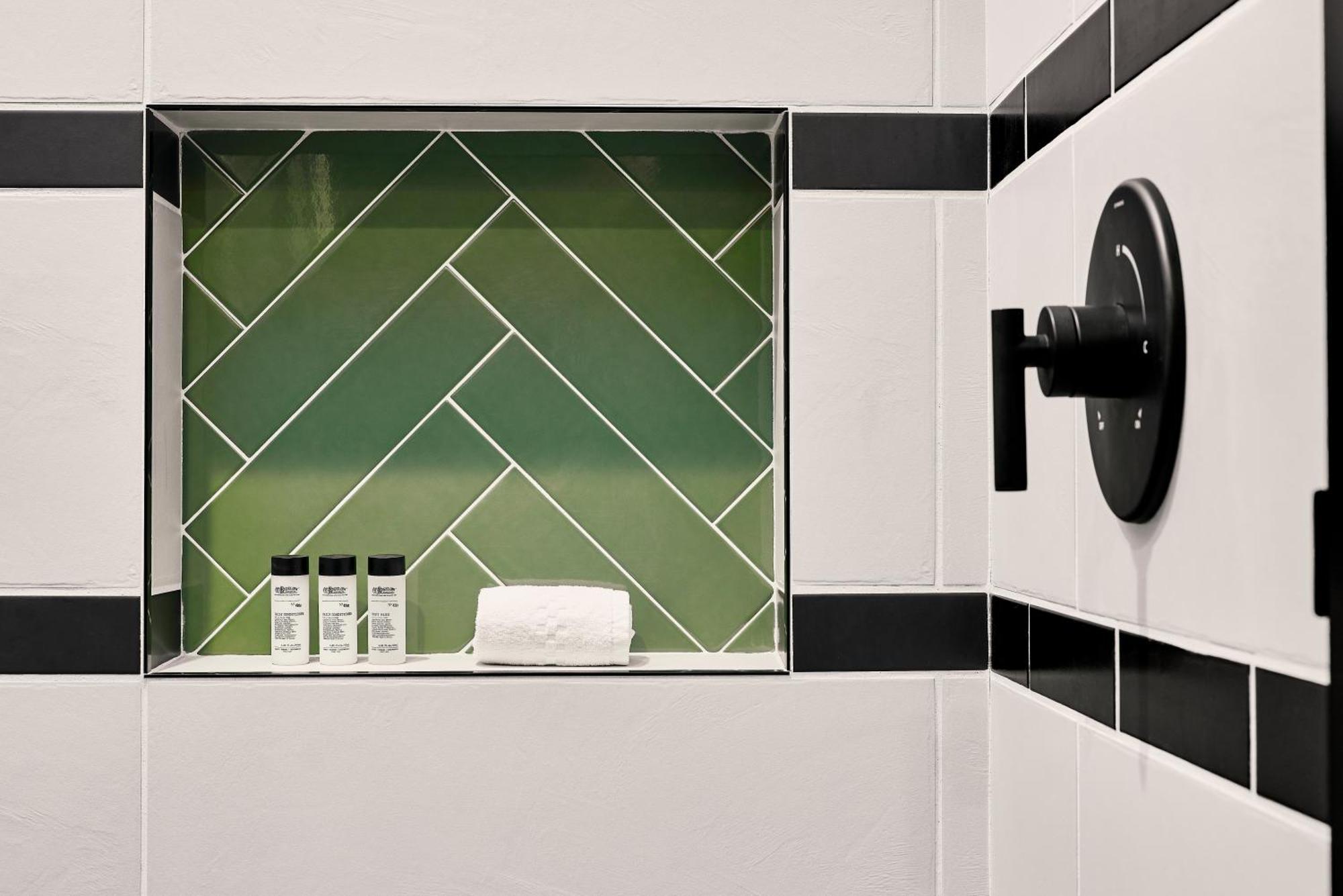 The Godfrey Detroit, Curio Collection By Hilton Hotel Ngoại thất bức ảnh